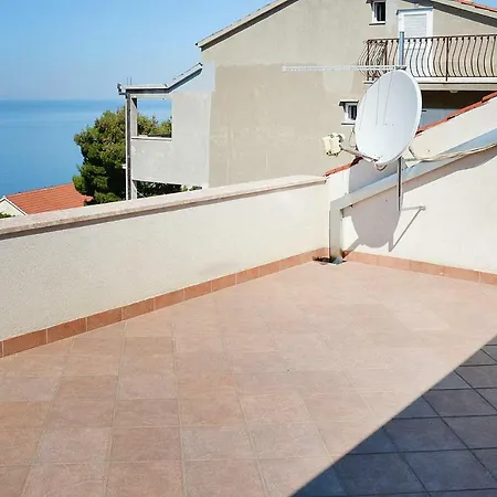 Prázdninový dům Apartments Munivrana Omis - Nemira - Cdm05018-Cyb